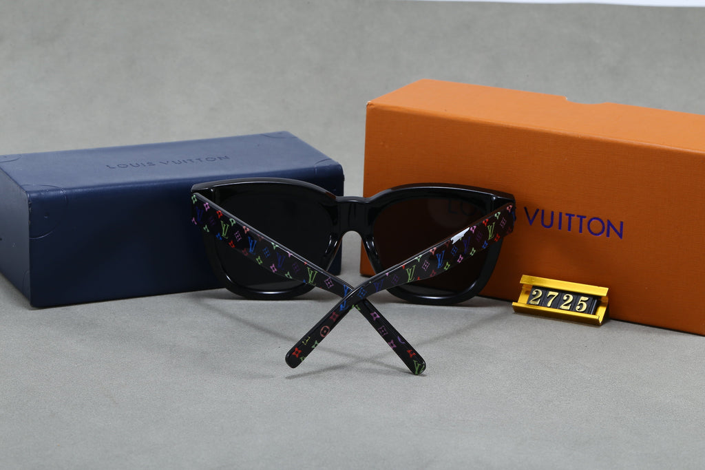 Louis vuitton New European and American style thick-rimmed high-end sunglasses 2725