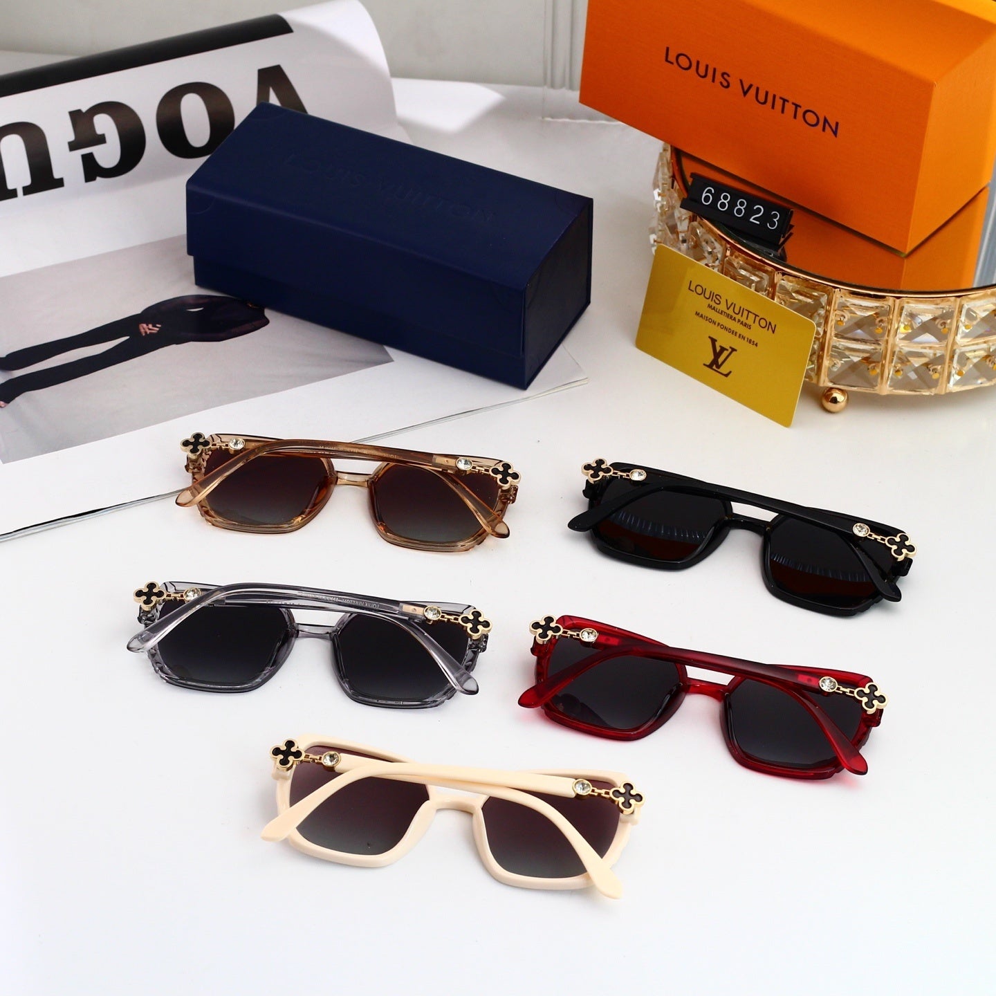 Louis vuitton Vintage Oversized Fashion Sunglasses in Multiple Colors 68823
