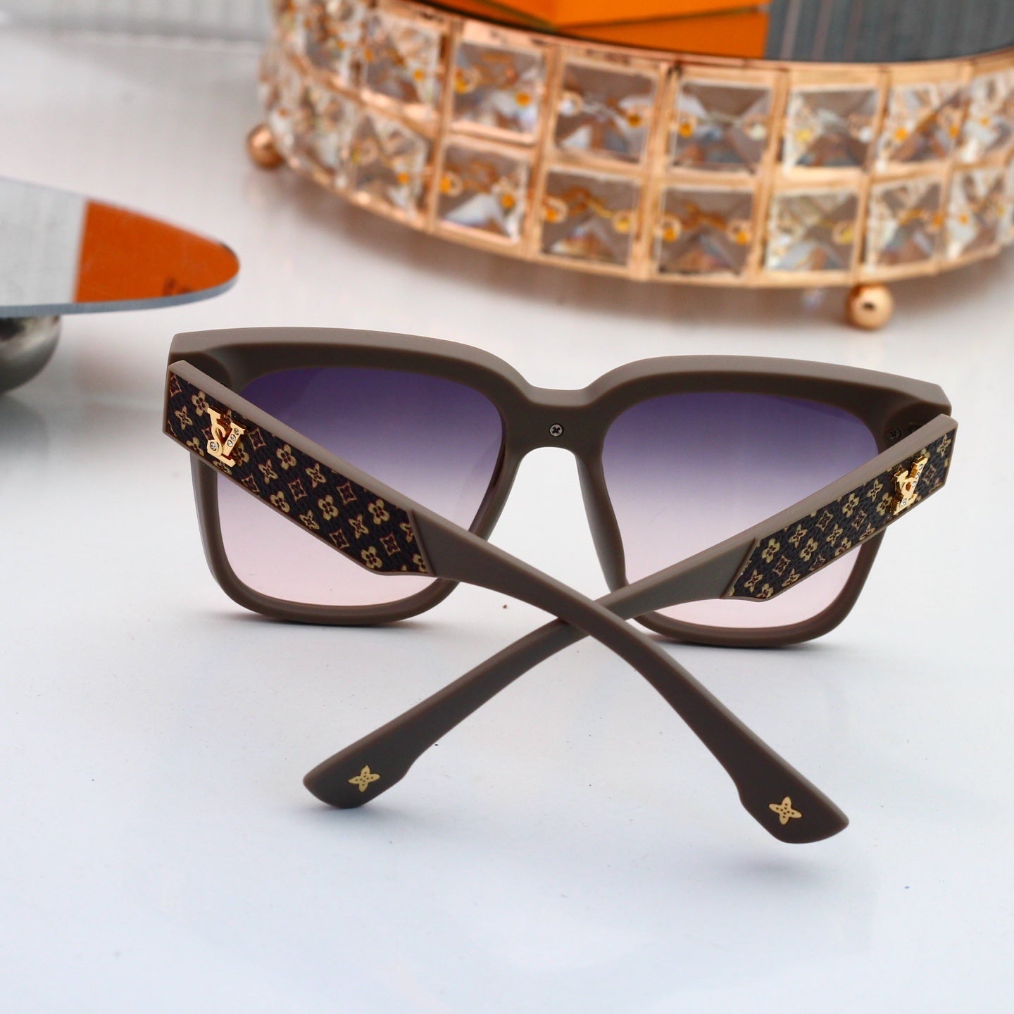 Louis vuitton Oversized Sunglasses with Monogram Temples 4037