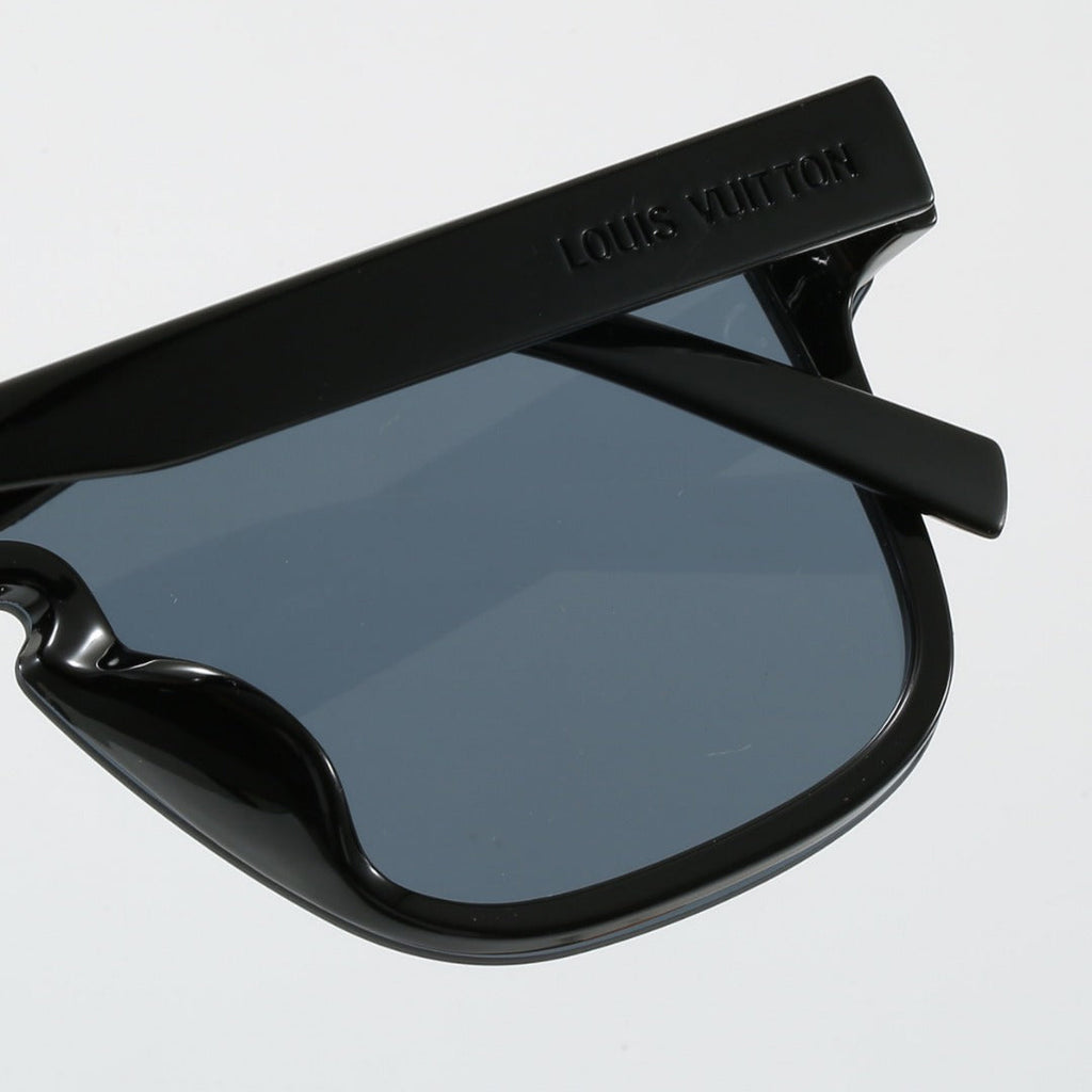 Louis vuitton Riveted Printed Oversized Sunglasses