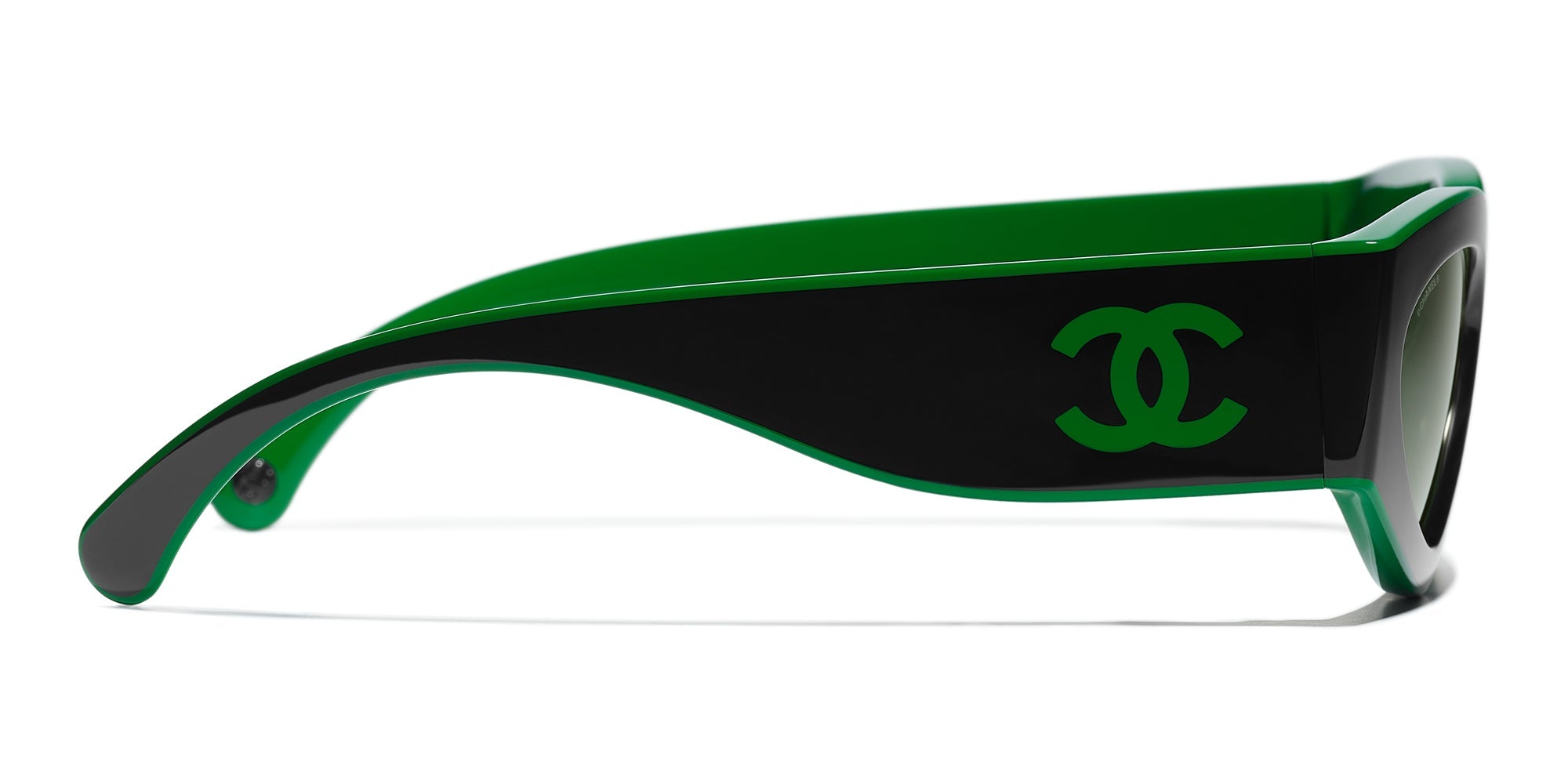 CHANEL 6056
