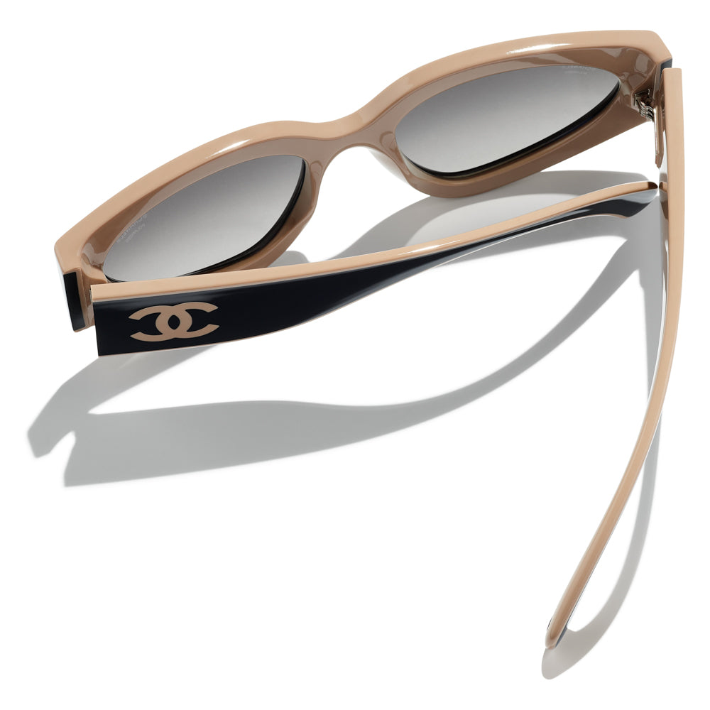 CHANEL 6056
