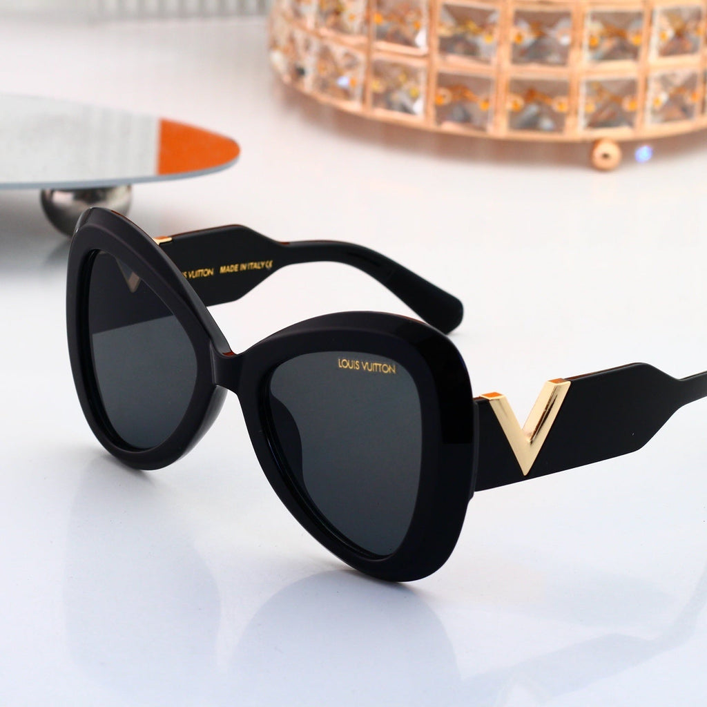 Louis vuitton Cat Eye Sunglasses 4362