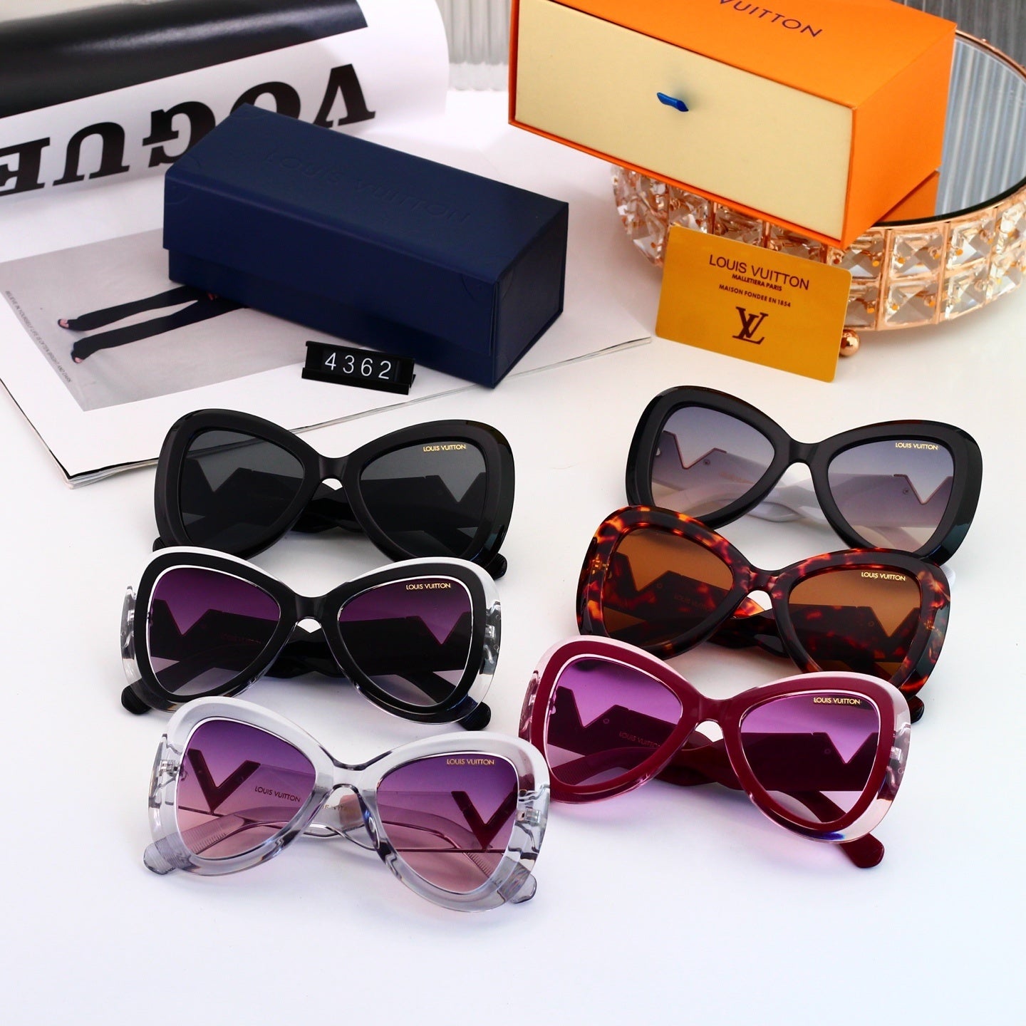 Louis vuitton Cat Eye Sunglasses 4362