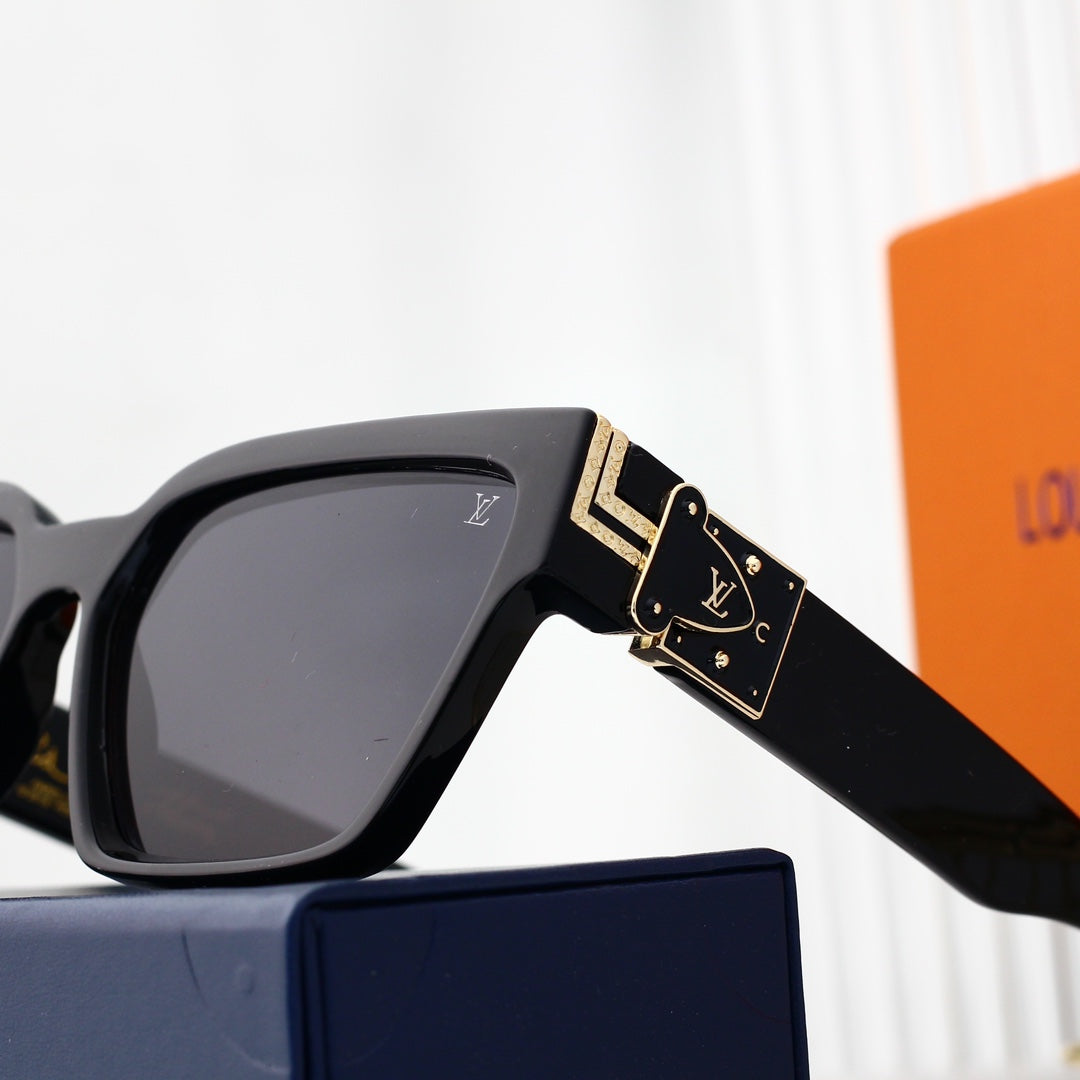 Louis vuitton Classic Fashion Square Sunglasses