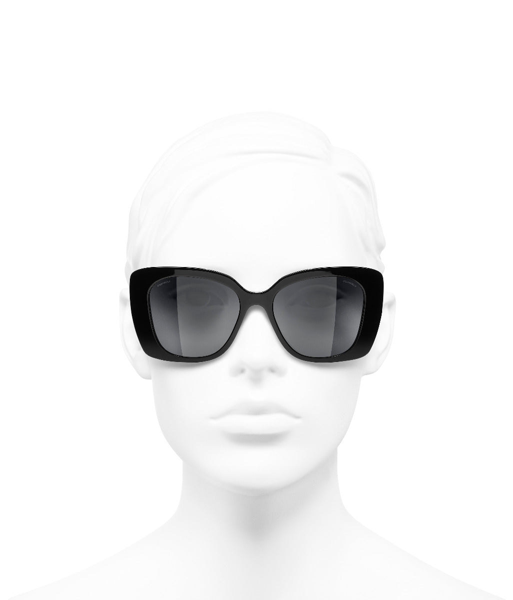 CHANEL 5422B